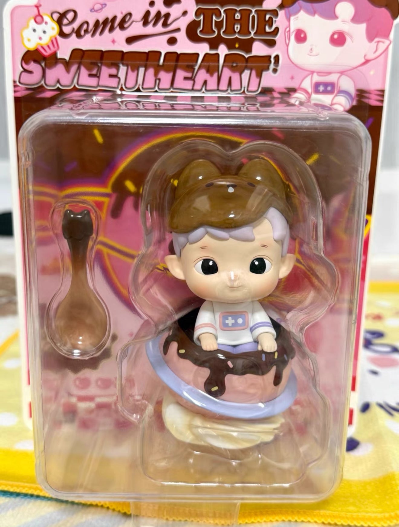 Hicipupu Sweetheart Cup Card