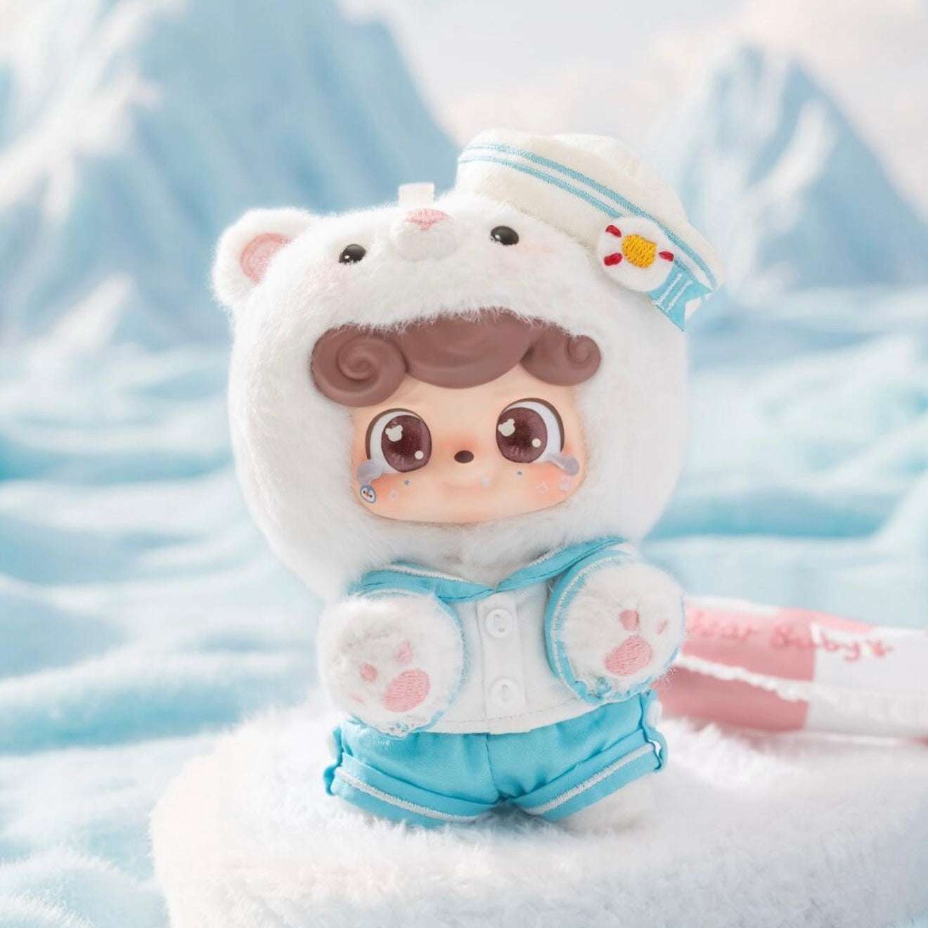 Q.kid Travel The Arctic Circle Plush Series Hanging Card