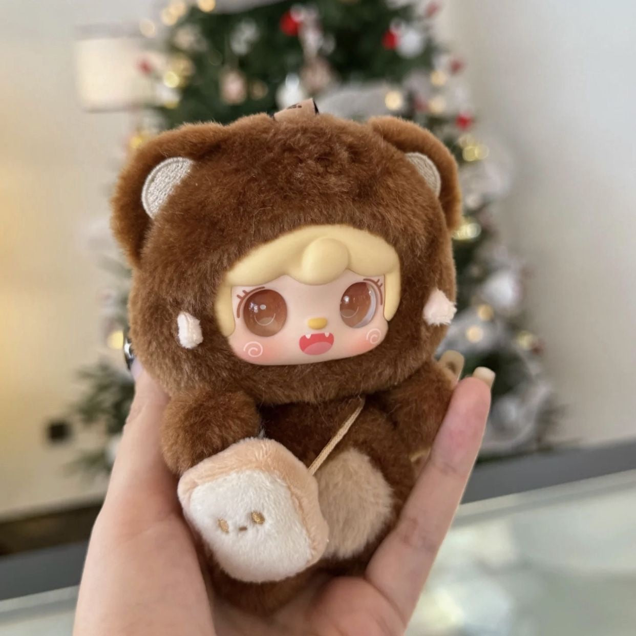 Yooki V4 Take a Bite Of Bear Series Blind Box Plush Dolls