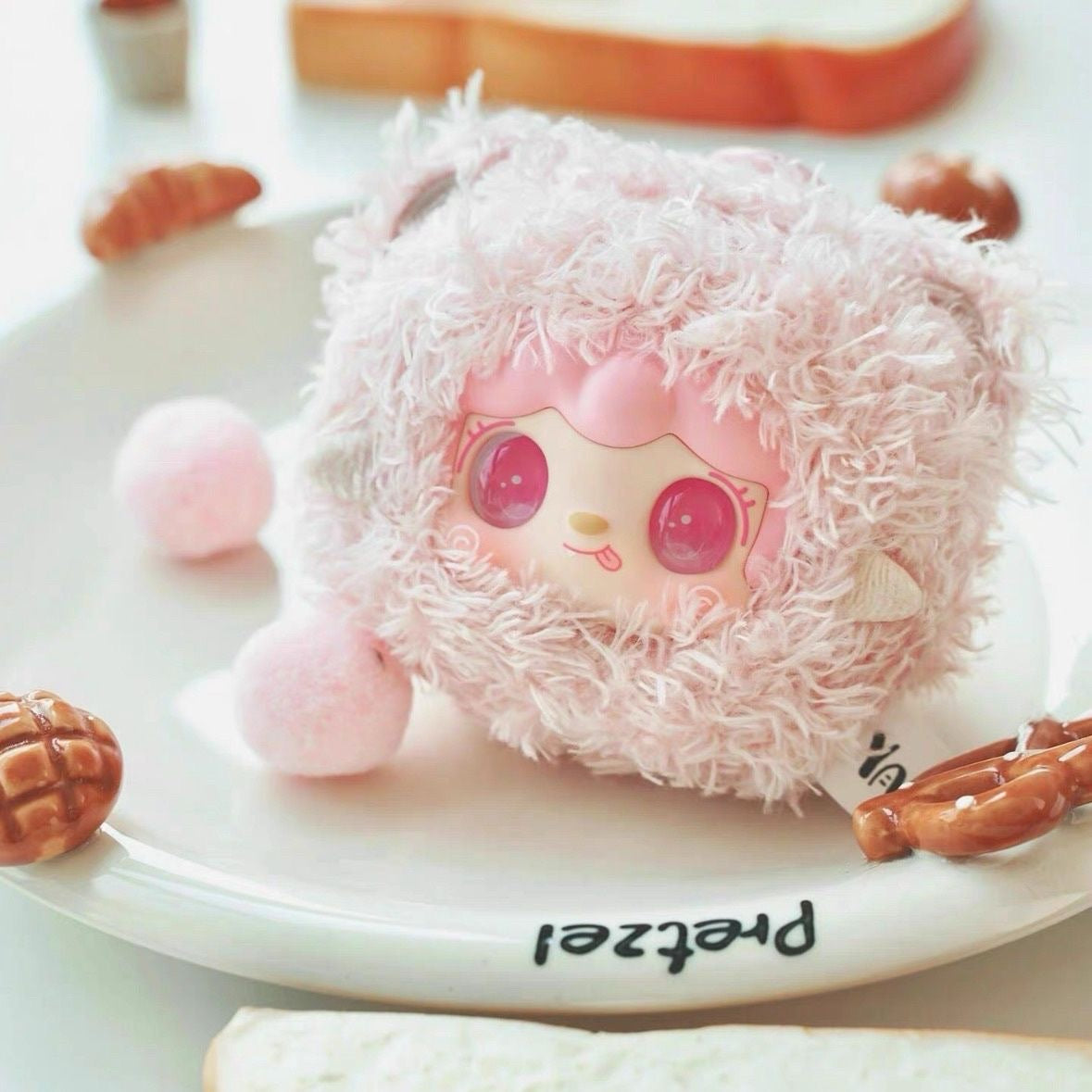 Yooki-V9 Generation Plush Blind Box-Pinch Little Bear