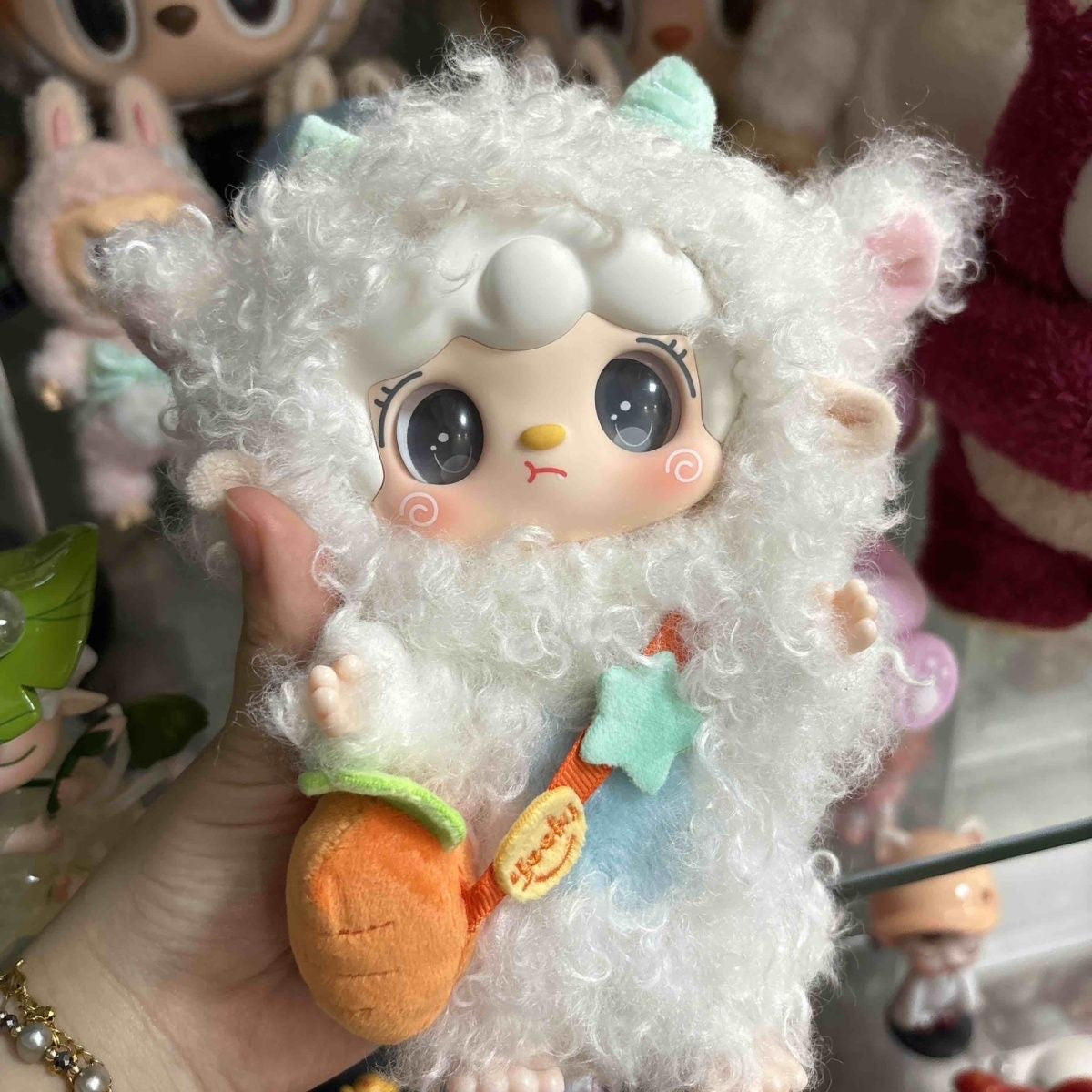 Yooki Sheep 100% Backcard