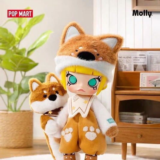 Molly Hug Articulated Action Figure Collection 1/8