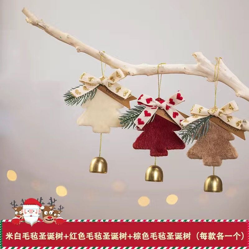 Christmas Plush Bell Hanging Ornament – Door Handle / Car / Tree Decoration & Gift