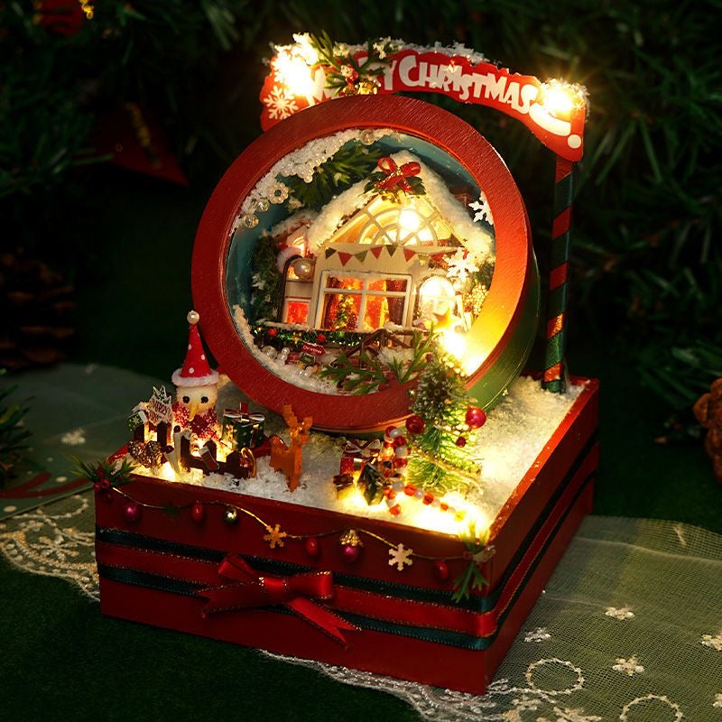 Christmas DIY Miniature House · Creative Handcraft Gift Toy
