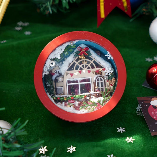 Christmas DIY Miniature House · Creative Handcraft Gift Toy